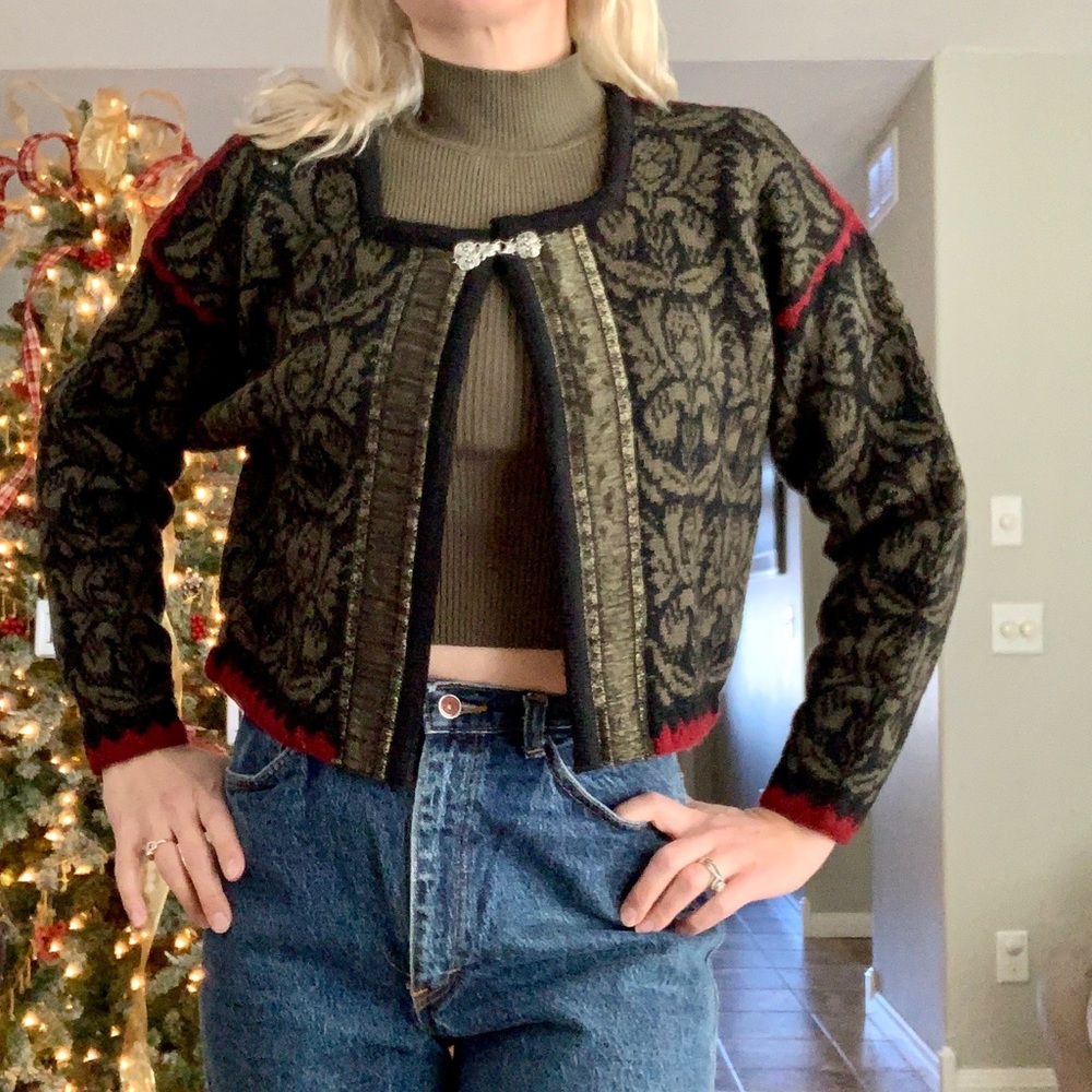 Vintage Norwegian Cropped Wool Sweater